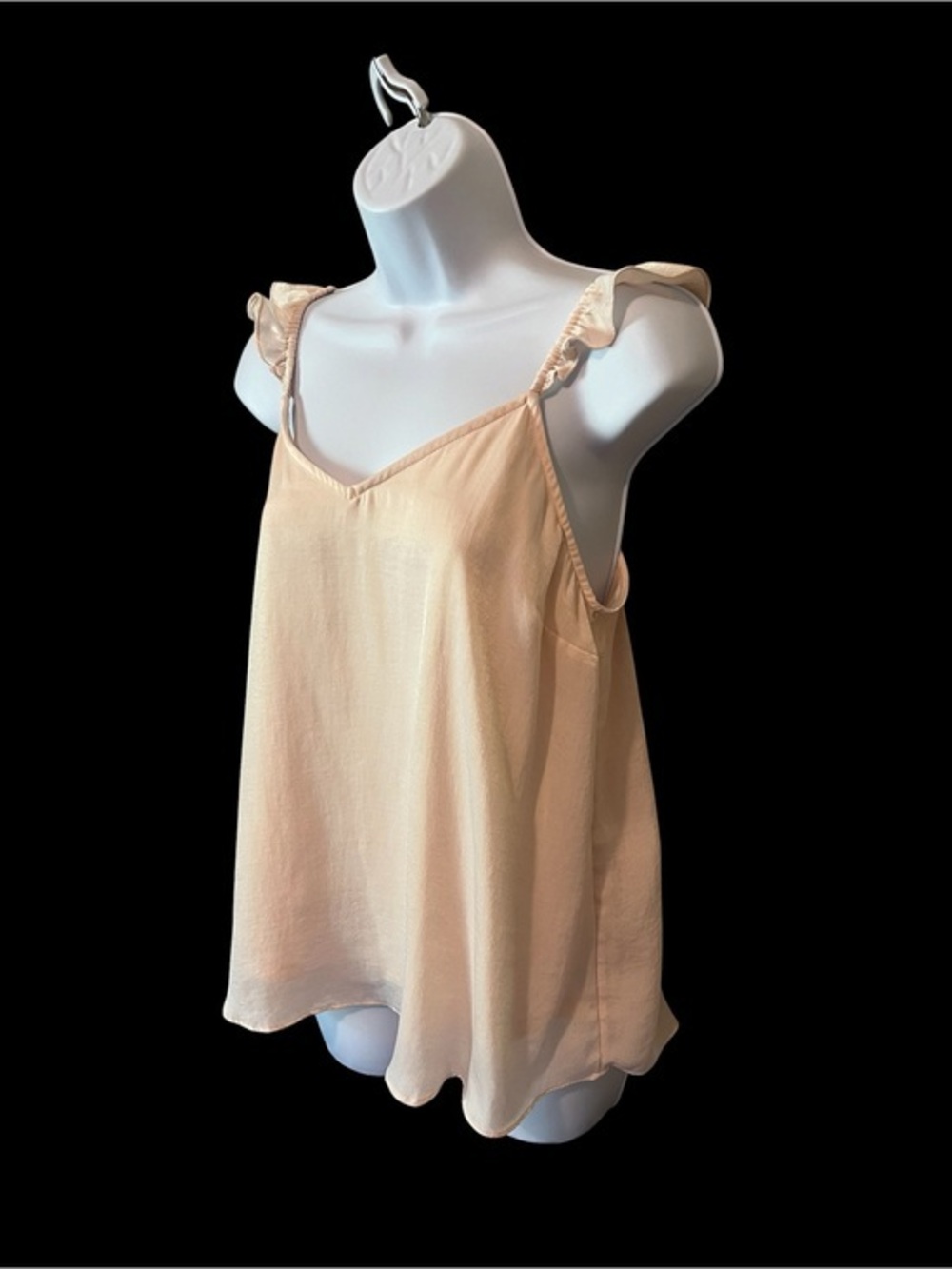 Lauren Conrad Scallop Ruffle Tank Top with V-neck, size Medium, Light Pink.
